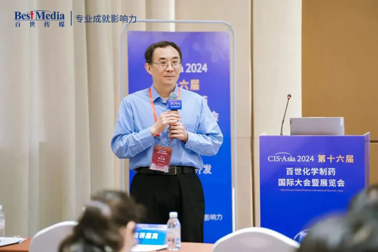 兰科博弈RankBet药学钻研事业部副总裁李文捷博士.jpg 兰科博弈RankBet药学钻研事业部副总裁李文捷博士.jpg